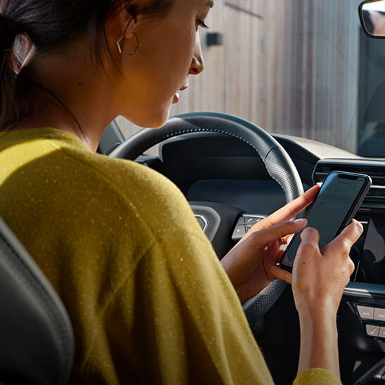 Communications Audi Genuine Accessories